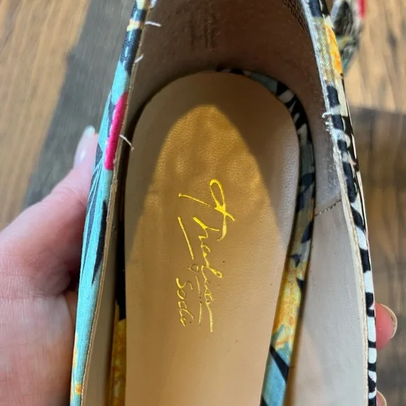 Multicolor Elina Thalia Sodi Heels size 8.5 - Picture 3 of 12